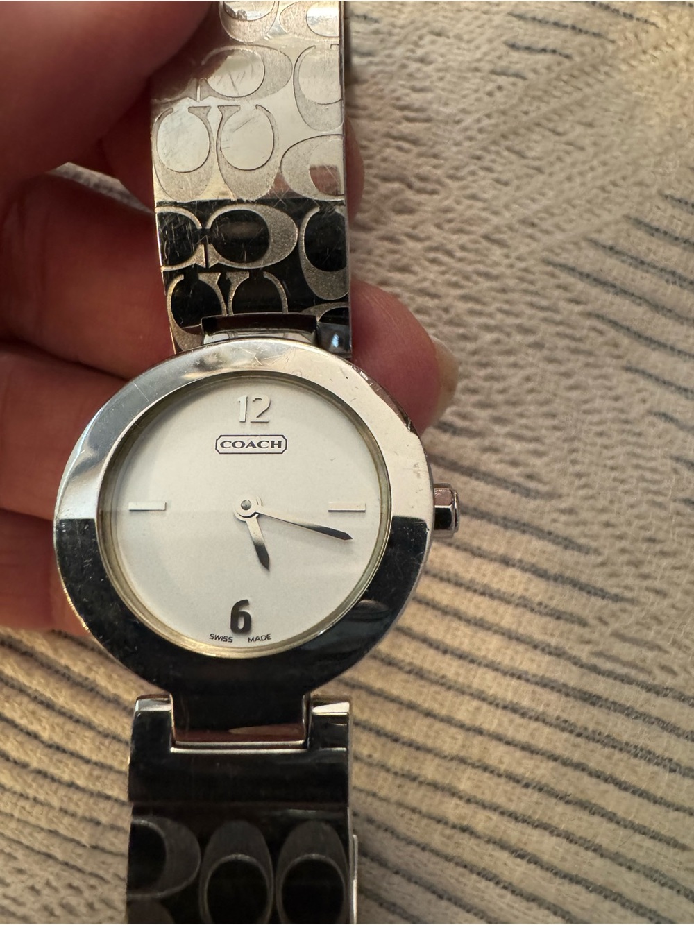 NIB Coach Silver-Tone Signature Cuff Watch with White Dial - Picture 4 of 6
